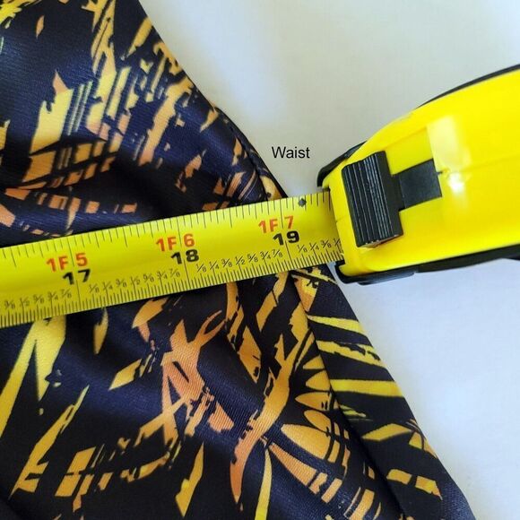 Beautiful Nights Halter Peephole Front Black & Gold Dress Size L - Picture 8 of 9